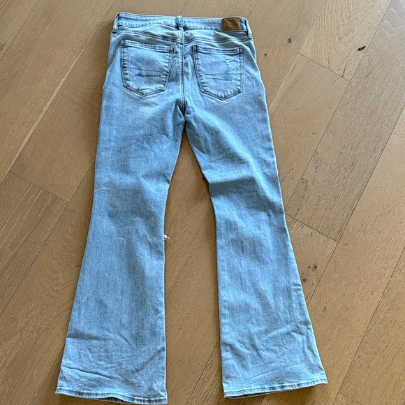 American Eagle Outfitters Light Blue Flare Jeans - Picture 3 of 3